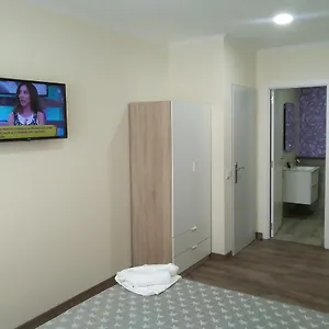 Fonda Suiza 3*, Reus Spanje