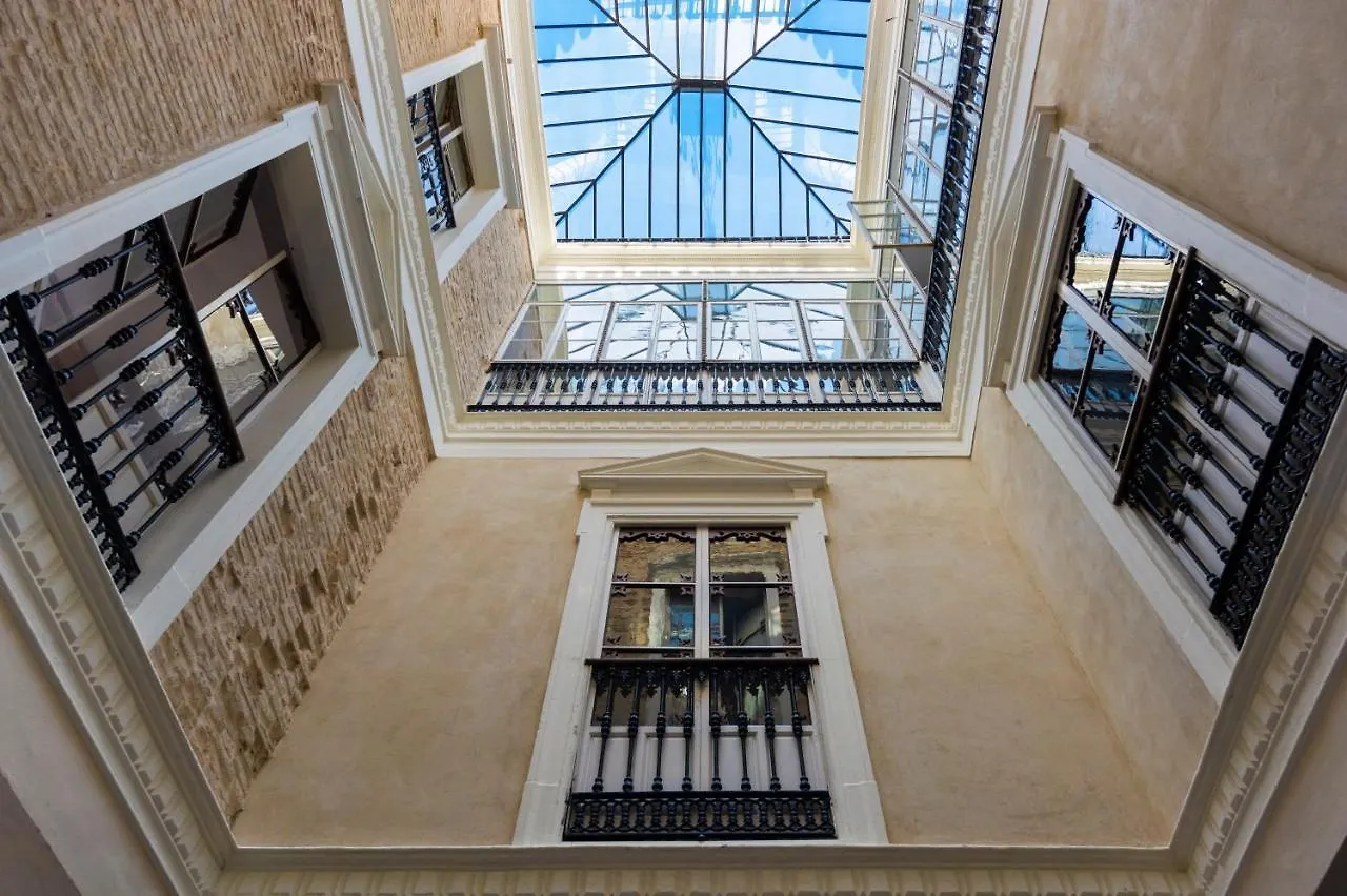 Pajaro Rebelde Bed & Breakfast Seville 4*,  Spain