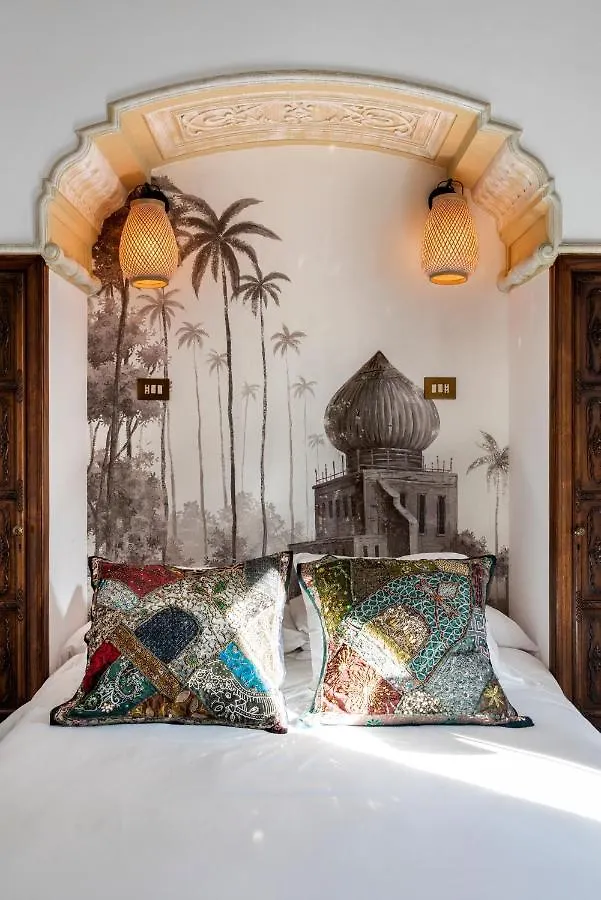 Pajaro Rebelde Bed & Breakfast Seville